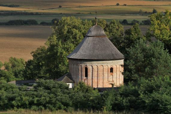 Románska rotunda sv. Margity v Šiveticiach Románska rotunda sv. Margity v Šiveticiach
